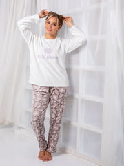 Wildflower Velvet Pajama Set – Soft & Cozy Lined Winter Sleepwear