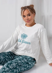 Wildflower Velvet Pajama Set – Soft & Cozy Lined Winter Sleepwear