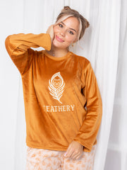 Feathery Velvet Pajama Set – Soft Lined Winter Wear