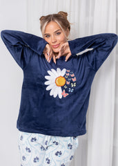 Velvet Daisy Two-Piece Pajama Set – Soft Navy Top & Printed Pants