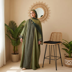 Linen Guipure Abaya with Gold Trim full view | عرض كامل لـعباية كتان وجوبير بحواف ذهبية – view 11 | لقطة 11