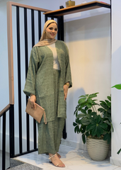 Two-Piece Plain Linen Summer Suit – Simple, Comfy & Elegant