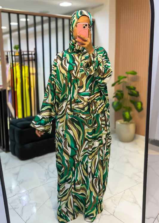 One-Piece Satin Prayer Isdal – With Attached Scarf