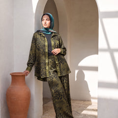 Premium Shimmering Satin Patterned Suit -2-Piece Set