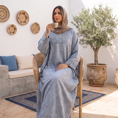 Shiny Linen Embroidered Abaya