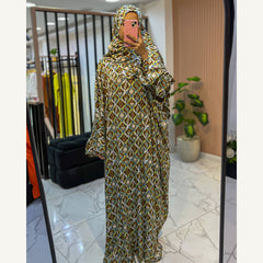 إسدال ستان معينات أزرق وبني بطرحة متصلة | Blue & Brown Diamond Satin Isdal with attached hijab