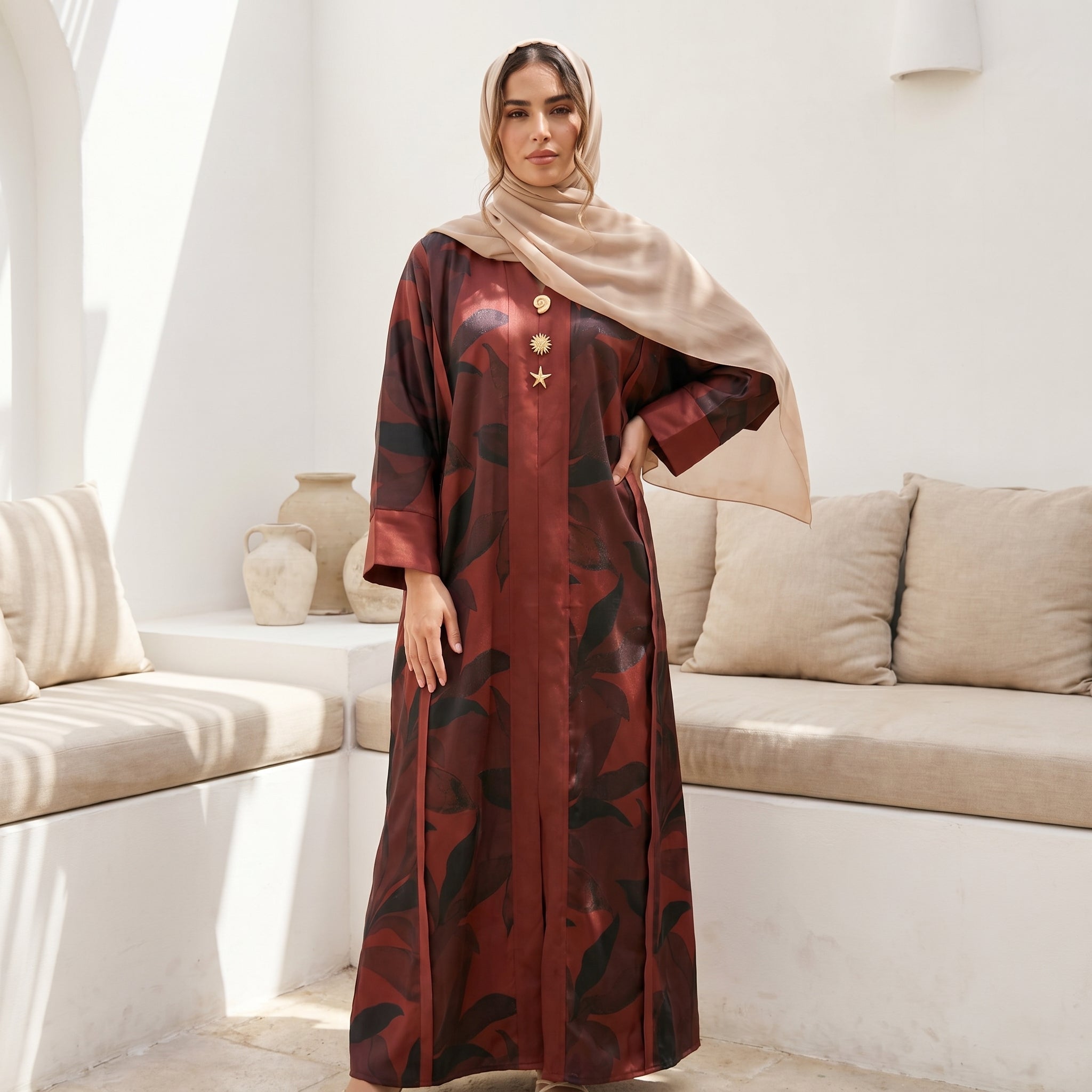 Printed Satin Abaya full view | عرض كامل لـعباية ساتان مطبوعة – view 3 | لقطة 3