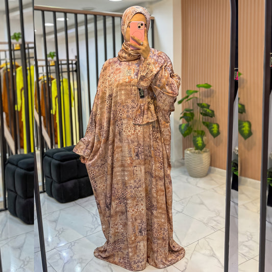 Satin Prayer Isdal with Attached Scarf – Vintage Mosaic Print | Free Size 55–120 kg